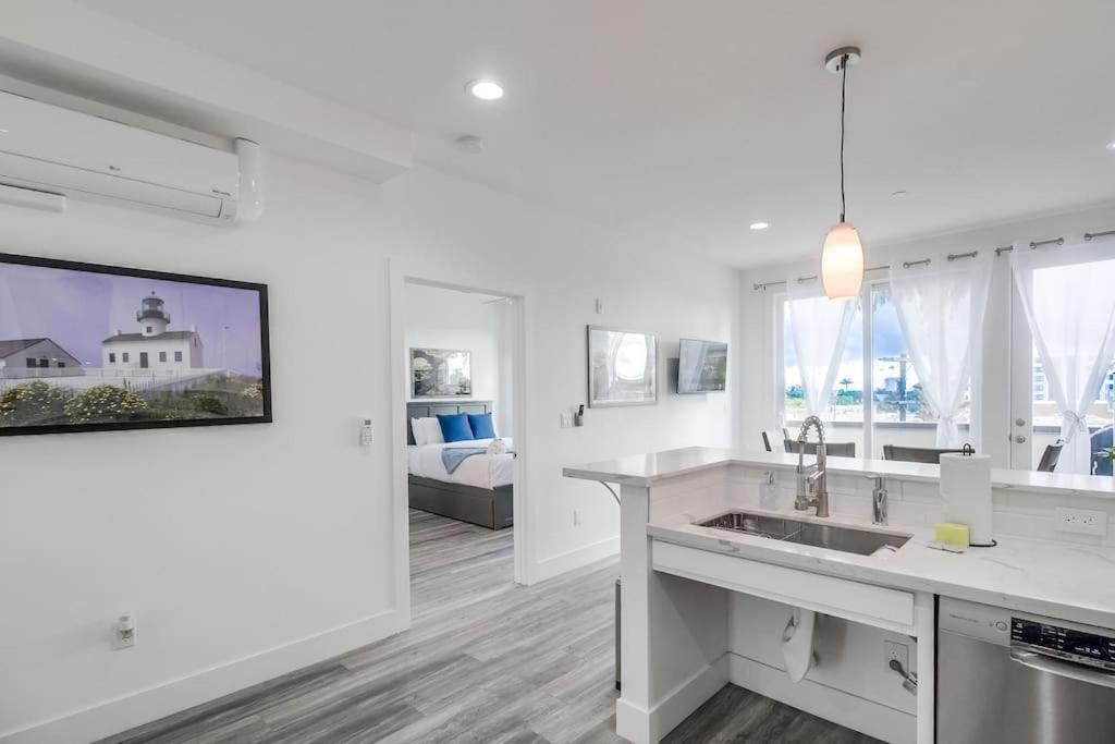 Park Blvd Paradise 301 Ada Compliant With A Spa San Diego Luaran gambar