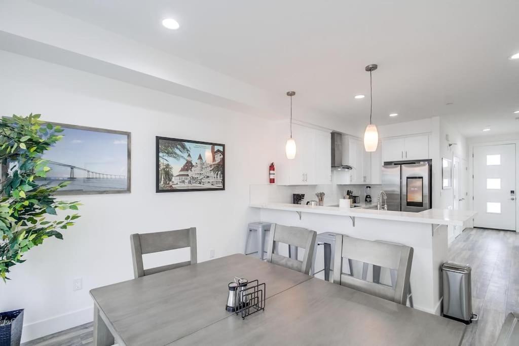 Park Blvd Paradise 301 Ada Compliant With A Spa San Diego Luaran gambar